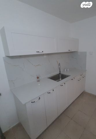 דירה, ז'בוטינסקי 1, ז'בוטינסקי, אשקלון