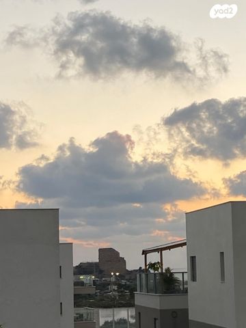 גג/ פנטהאוז, שחף 9, הרכס, עתלית