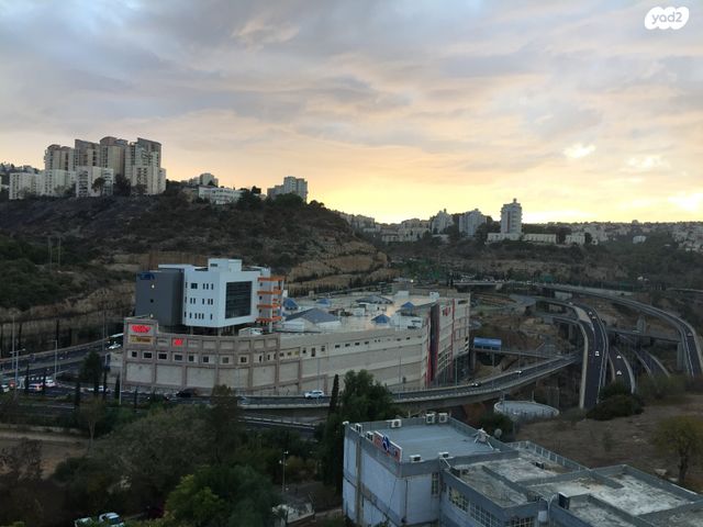 אבא הלל סילבר 69