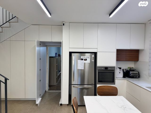 דו משפחתי, עין בוקק 17, הפארק, חדרה