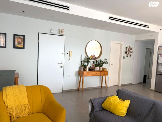 דירה, דודו דותן 5, הרקפות, ראשון לציון