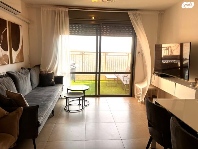 דירה, עמנואל זיסמן 15, חומת שמואל, הר חומה, ירושלים