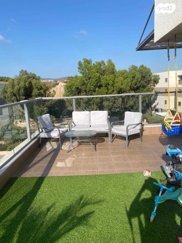 גג/ פנטהאוז, שחף 9, הרכס, עתלית