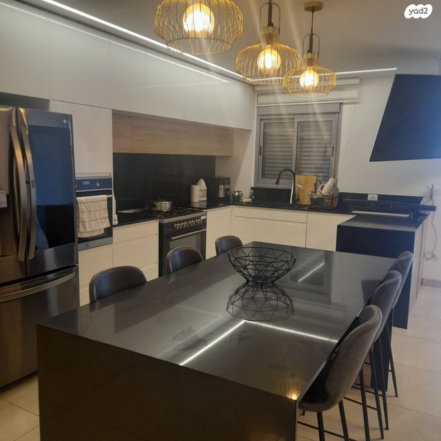 דירת גן, גרגר הנחלים 12, שחמון, רובע 2, אילת