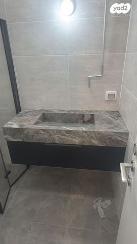 דירה, יהורם גאון 4, דרום חדש, פארק הים, בת ים