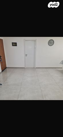 דירה, נחום גוטמן 17, נווה זאב, נאות אילן, באר שבע