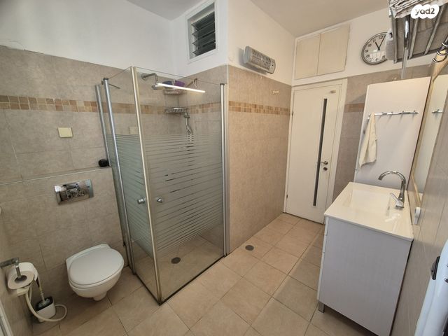 דירה, ביאליק 16, מרכז, קרית עבודה, חולון