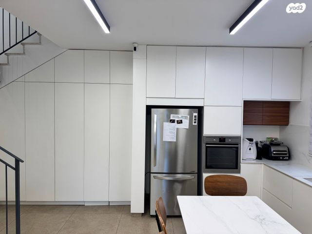 דו משפחתי, עין בוקק 17, הפארק, חדרה