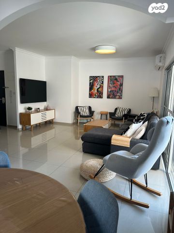 דירה, אושה 6, קרית גנים, ראשון לציון