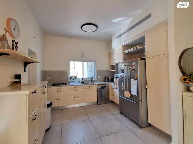 בית פרטי/ קוטג', מנדרינה 1, נווה פרדסים, פרדס חנה כרכור