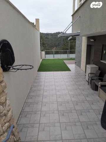 דו משפחתי, אגם 1, שער הגיא, יקנעם עילית