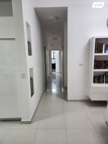 בית פרטי/ קוטג', משעול החירות 4, נווה דוד, דימונה