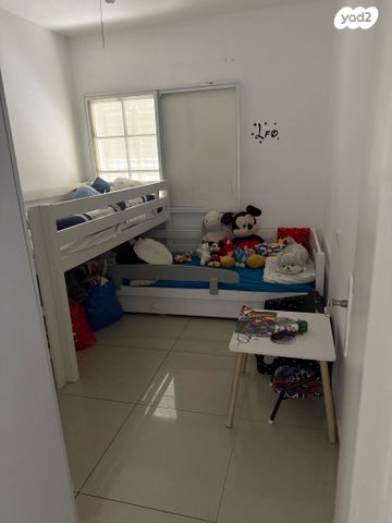 דירה, הרב ברזני סלומון 5, עמידר, טירת כרמל