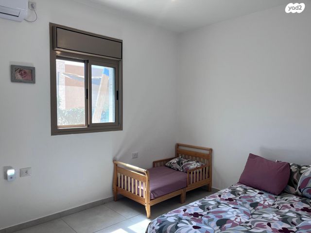 דירת גן, רש"י 1, מעלה עמוס, מעלה עמוס