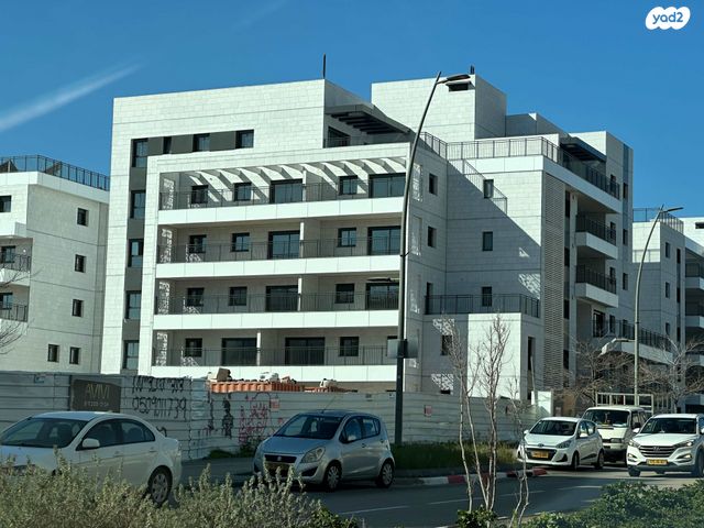 דירה, חיים הרצוג 12, פסגות אפק, ראש העין