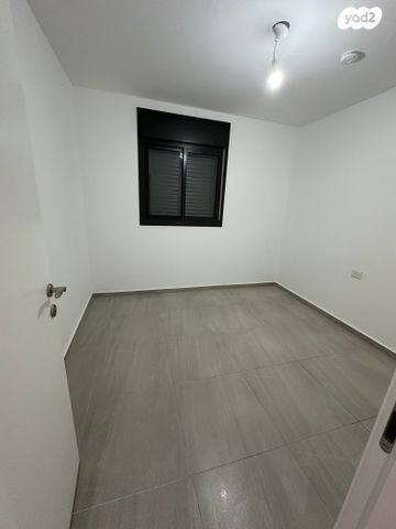 דירה, חיים הרצוג 12, פסגות אפק, ראש העין