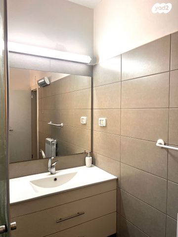 דירה, עמנואל זיסמן 15, חומת שמואל, הר חומה, ירושלים