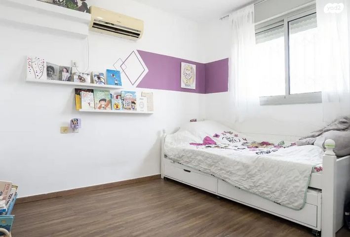 דירה, שדרות מקס ואמפרו שיין 10, רחובות החדשה, רחובות