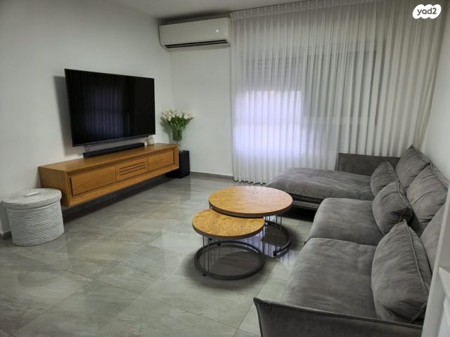 דירה, חטיבת הראל 1, נאות יצחק, לוד