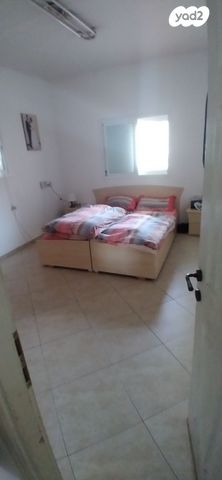 טרומפלדור 32