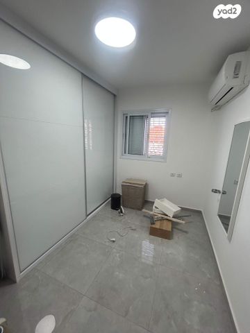 דירה, יוסף אהרונוביץ' 20, נווה רמז, חולון