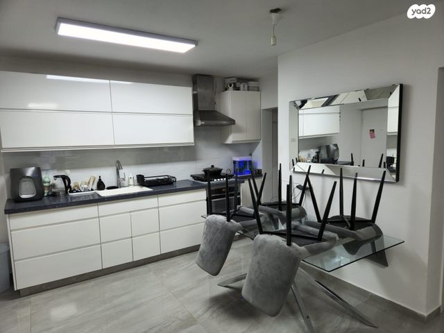 דירה, חטיבת הראל 1, נאות יצחק, לוד