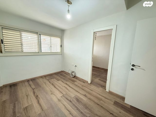 דירה, נתיב חן 6, נווה שאנן, חיפה