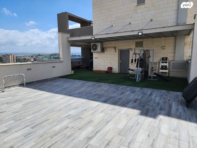 גג/ פנטהאוז, שדרות לכיש 43, הפרחים, קרית גת