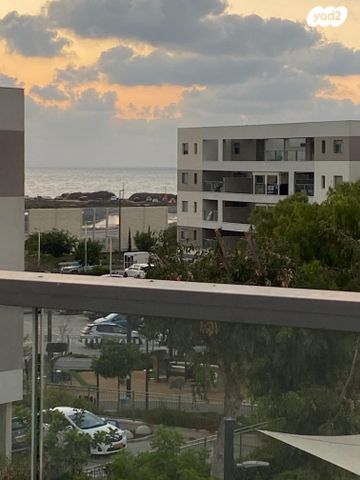 גג/ פנטהאוז, שחף 9, הרכס, עתלית