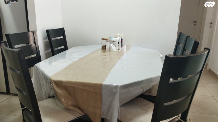 דירה, שדרות האלונים 6, פארק המושבה, באר יעקב