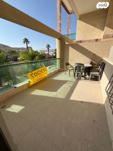 דירה, דרך יצחק בן ארי 8, רחובות החדשה, רחובות