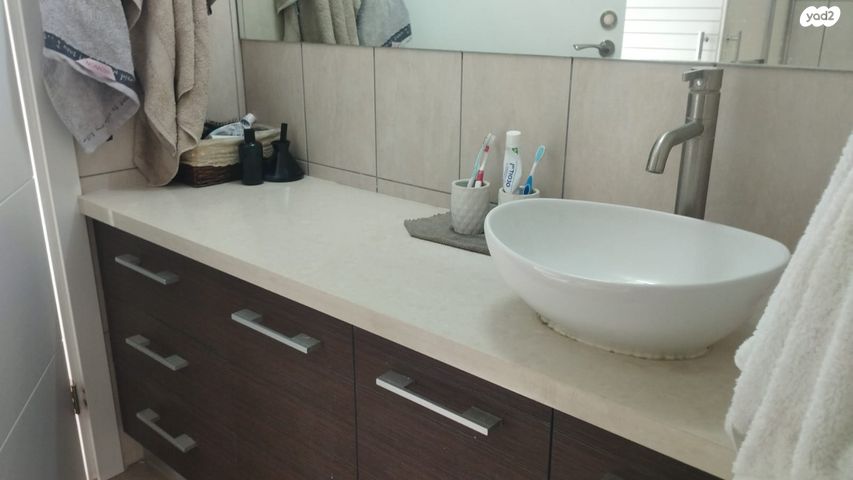 דירה, שדרות האלונים 6, פארק המושבה, באר יעקב