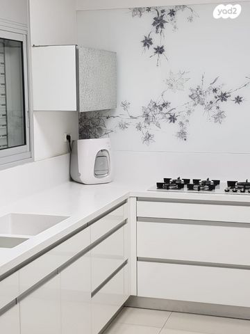 בית פרטי/ קוטג', משעול החירות 4, נווה דוד, דימונה