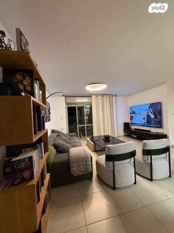 ציפורה טוב 5