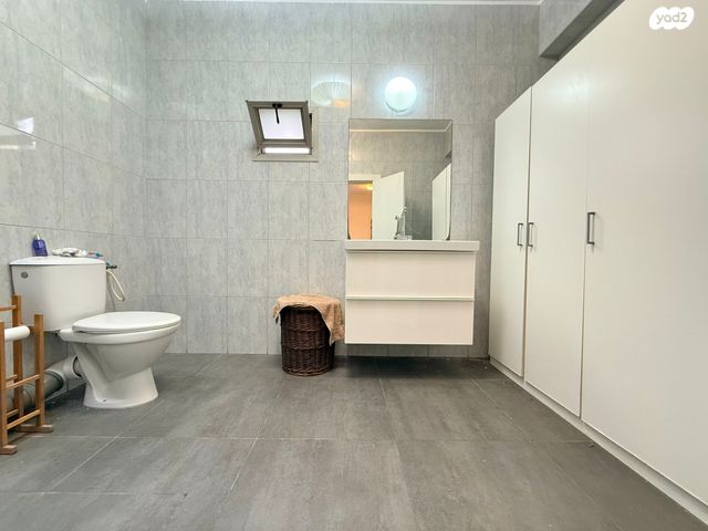 דירה, נתיב חן 6, נווה שאנן, חיפה