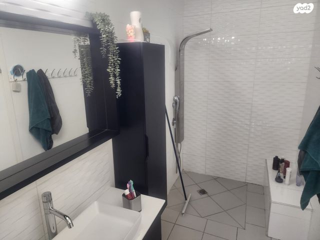 בית פרטי/ קוטג', משעול החירות 4, נווה דוד, דימונה