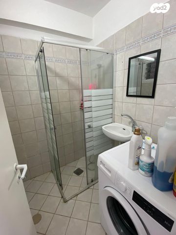 ארלוזורוב 25