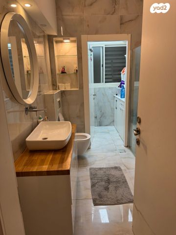 דירת גן, ישראל פולי פוליאקוב 1, קרית האמנים, מצליח, רמלה