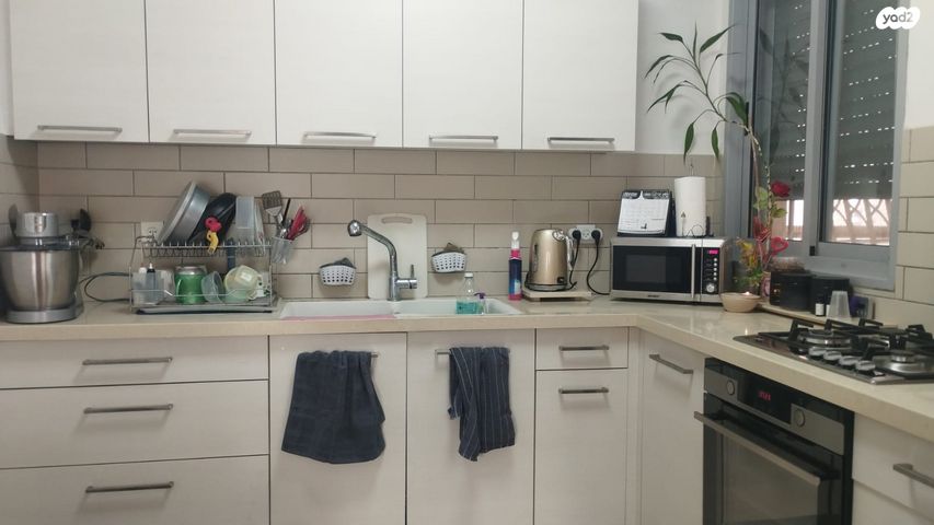 דירה, שדרות האלונים 6, פארק המושבה, באר יעקב