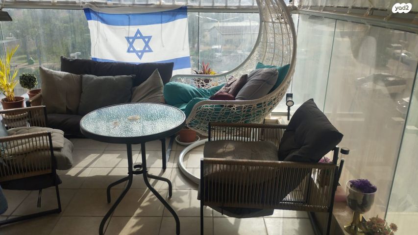 דירה, שדרות האלונים 6, פארק המושבה, באר יעקב