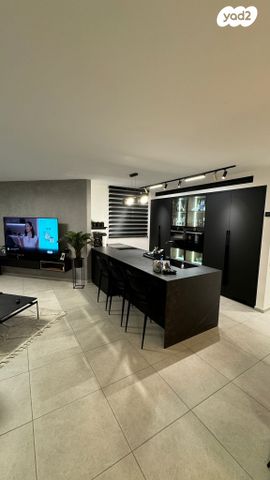 הרבי מלובאוויטש 25