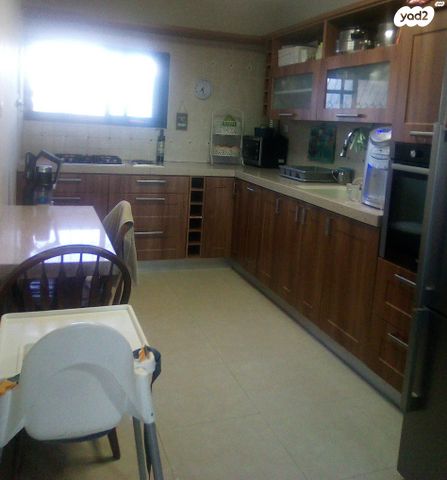 דירה, הצבעוני 27, נאות אשכול, יבנה