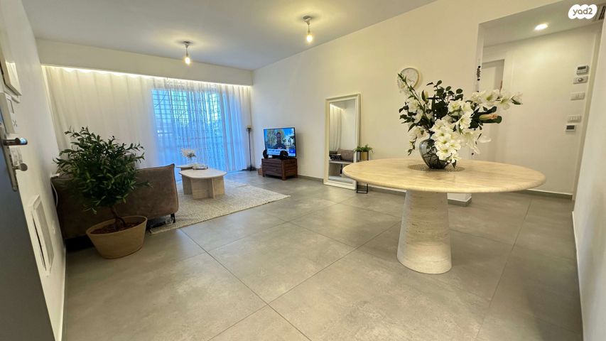 אליהו מרידור 51