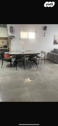 דירה, יאנוש קורצ'אק 8, רמת אליהו, ראשון לציון