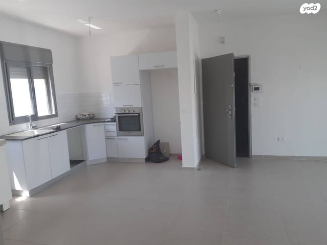 דירה, ספיר 3, אבני חן, חריש