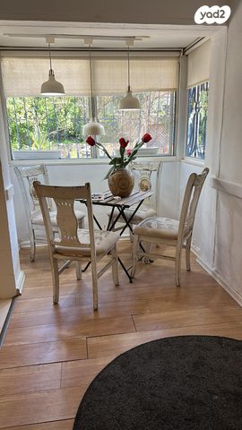 נווה שאנן 13