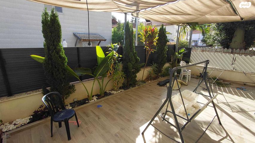 קדושי בלזן 12