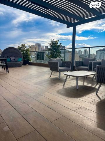 גג/ פנטהאוז, הכובש 21, רמב"ם, ראשון לציון