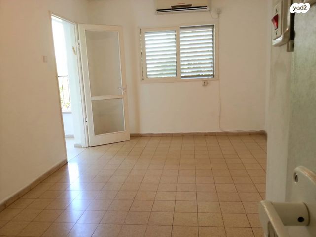 דירה, אדירים 1, נווה שרת, תל אביב יפו