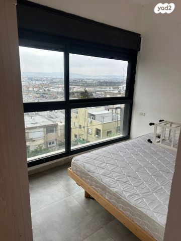 דירה, דוד רזיאל 50, תל עמל, חיפה